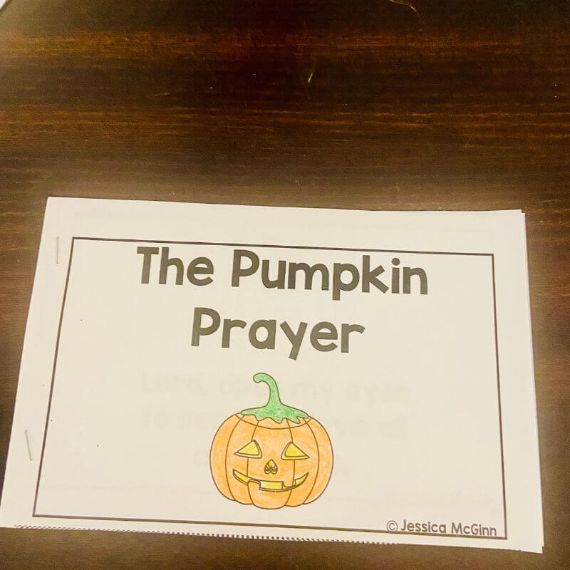 pumpkin prayer mini book