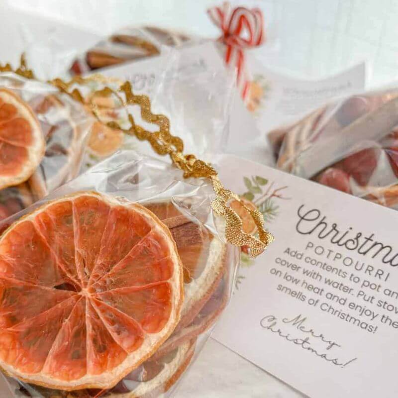 simmer pot gift and gift tag